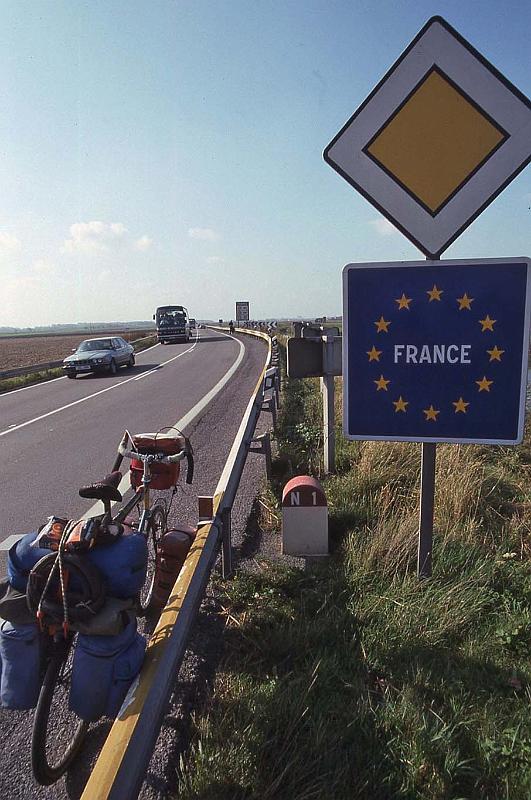 WT 2100 263-33 France.jpg